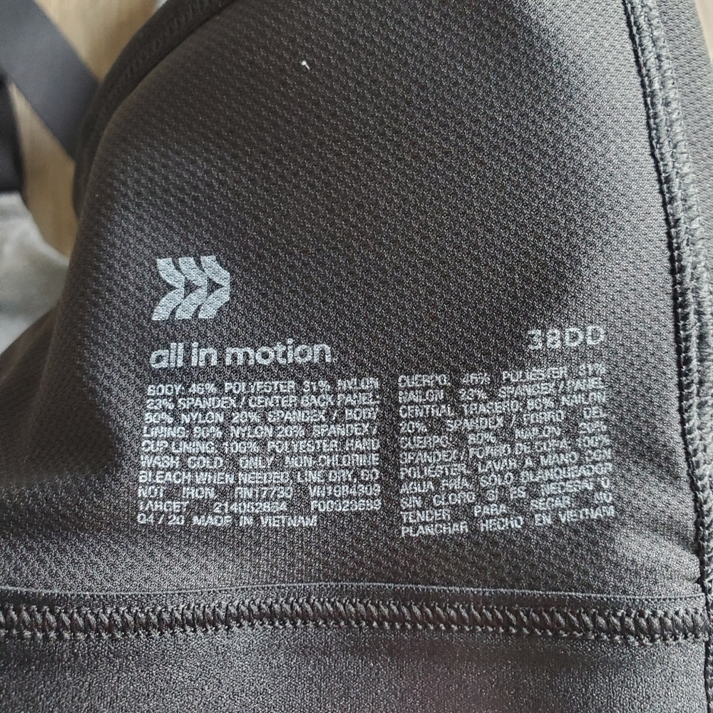 All In Motion High Support Bra - Picture 3 of 5
